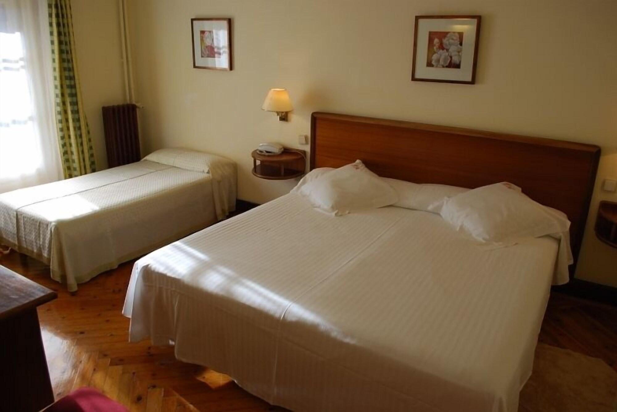 Hotel Adsera
