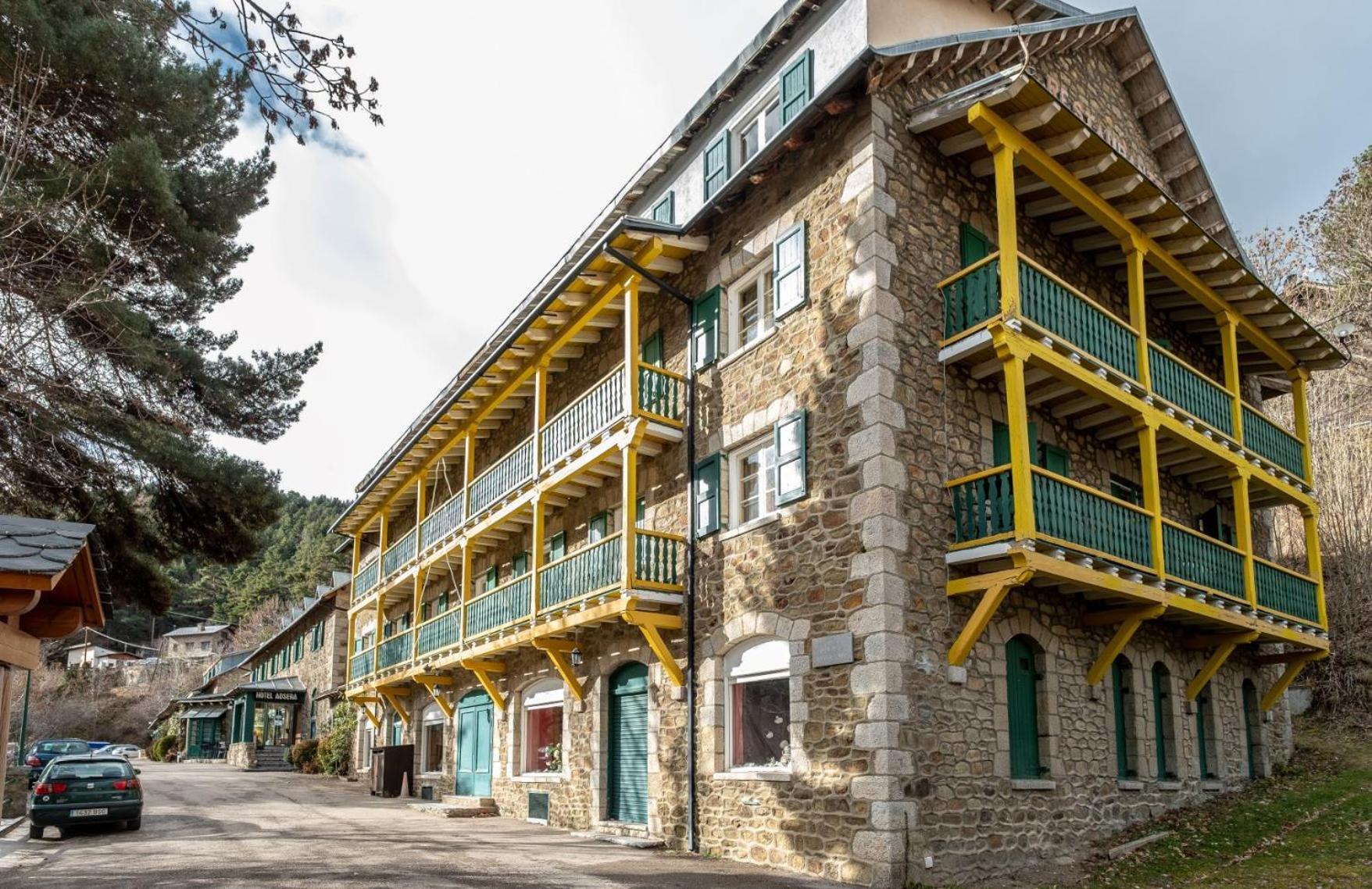 Adsera 3* La Molina (Girona)