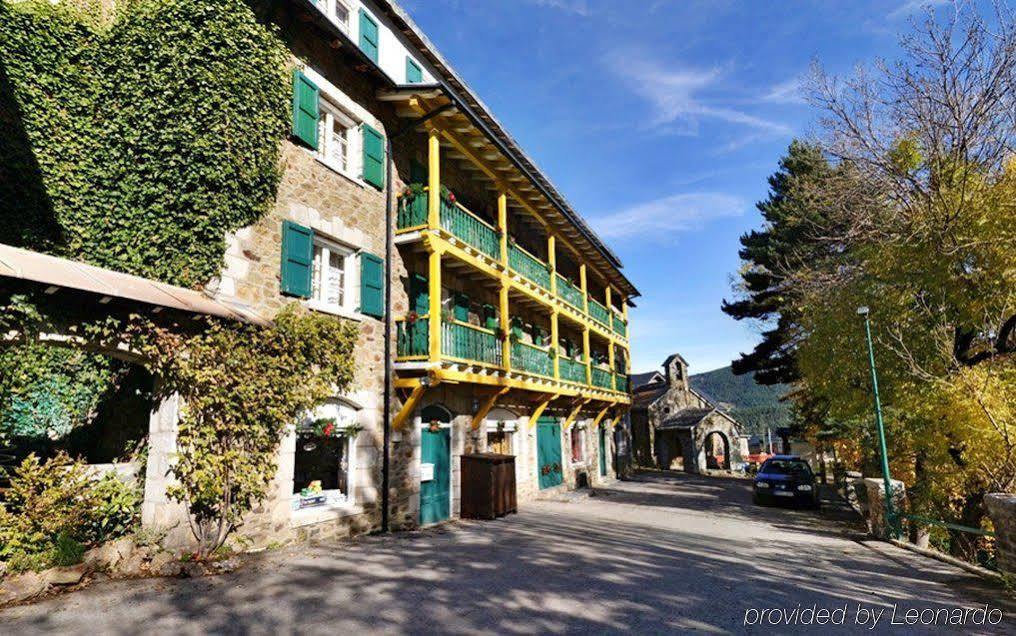 Hotel Adsera